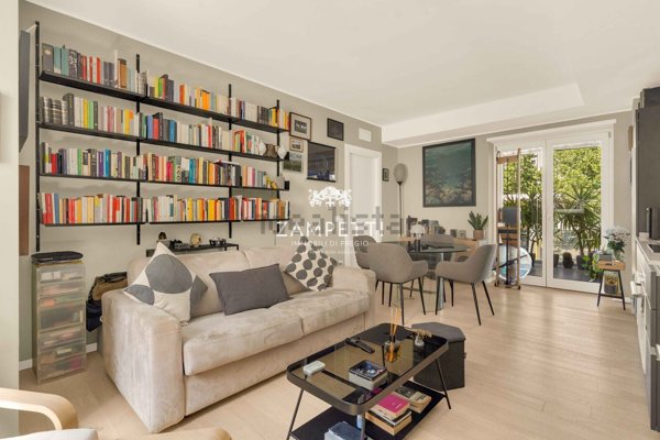 appartamento in vendita a Milano in zona Porta Genova