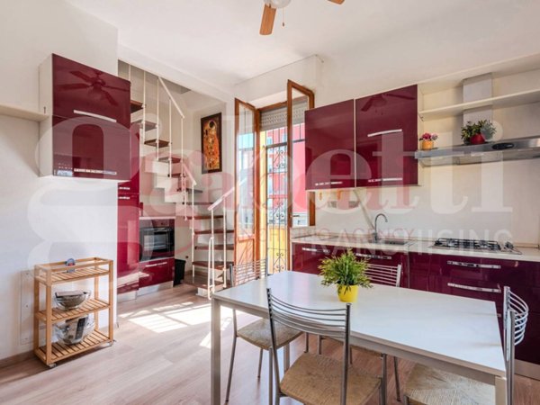 appartamento in vendita a Milano in zona Barona
