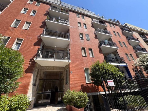 appartamento in vendita a Milano in zona Città Studi