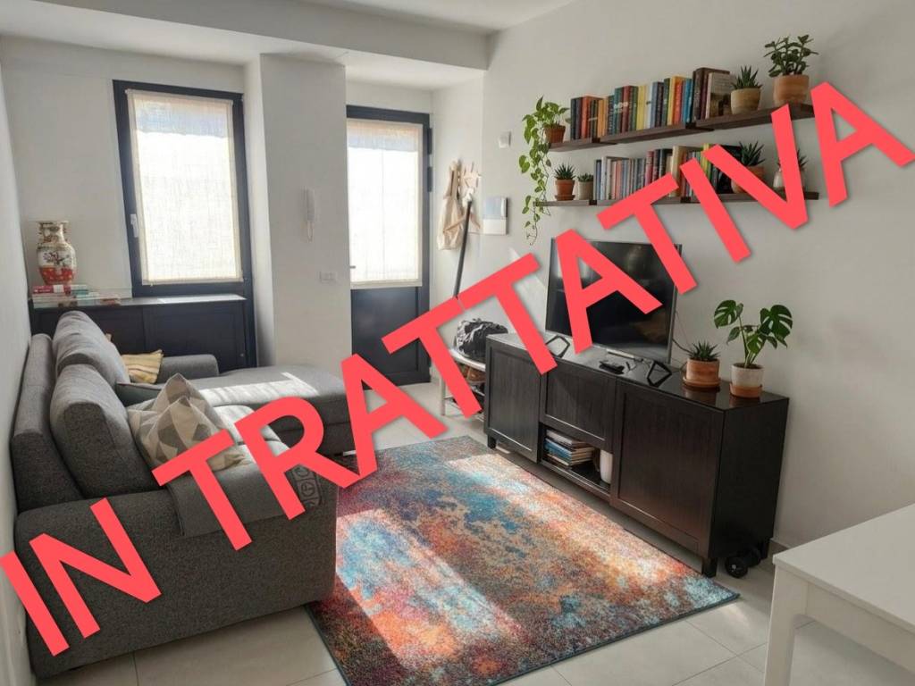 appartamento in vendita a Milano in zona Bande Nere