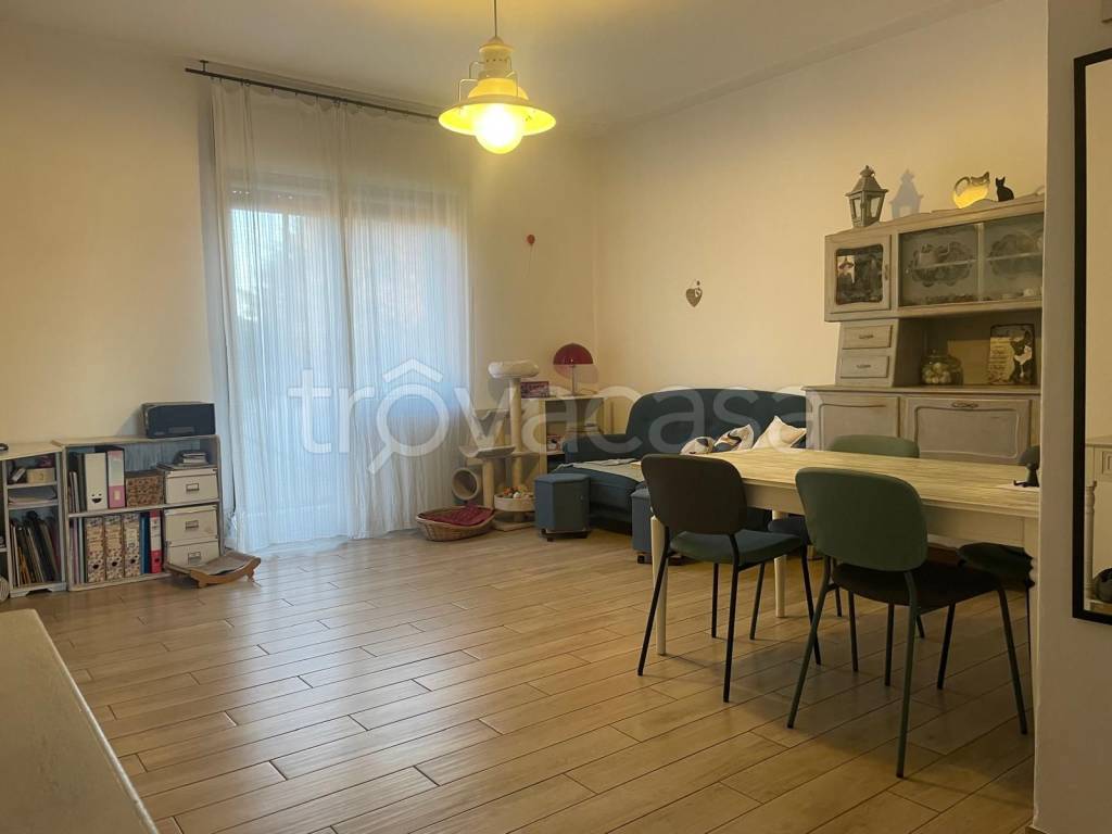 appartamento in vendita a Milano in zona Forlanini
