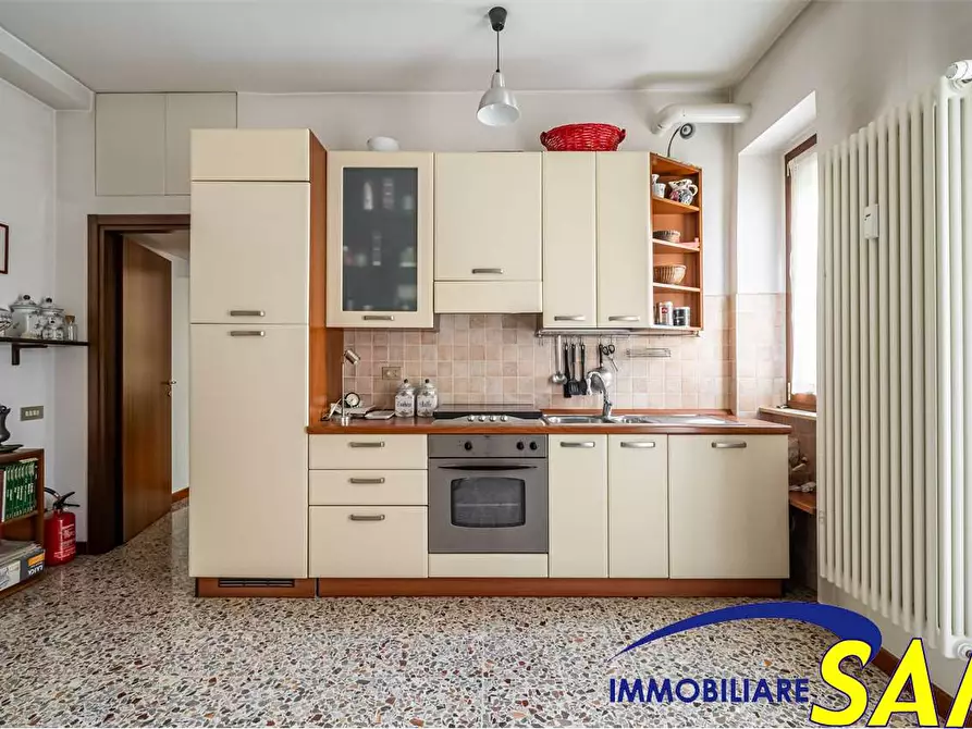 appartamento in vendita a Milano in zona Corvetto