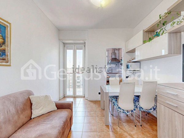 appartamento in vendita a Milano in zona Dergano