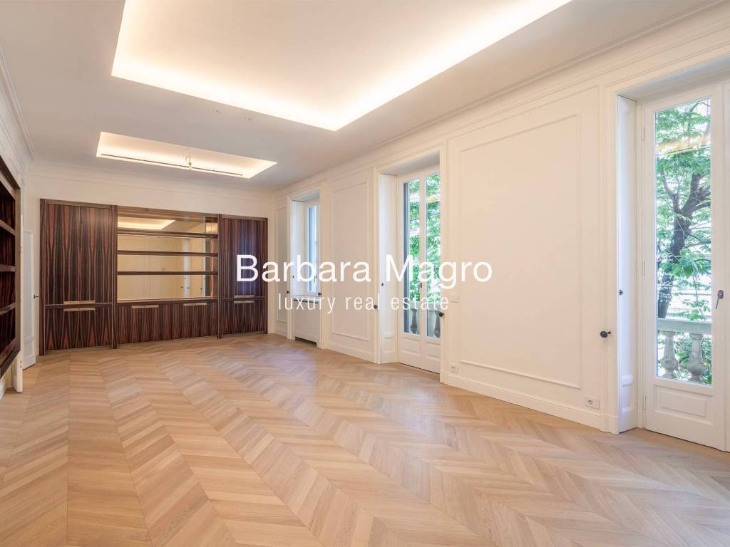 appartamento in vendita a Milano in zona Porta Garibaldi