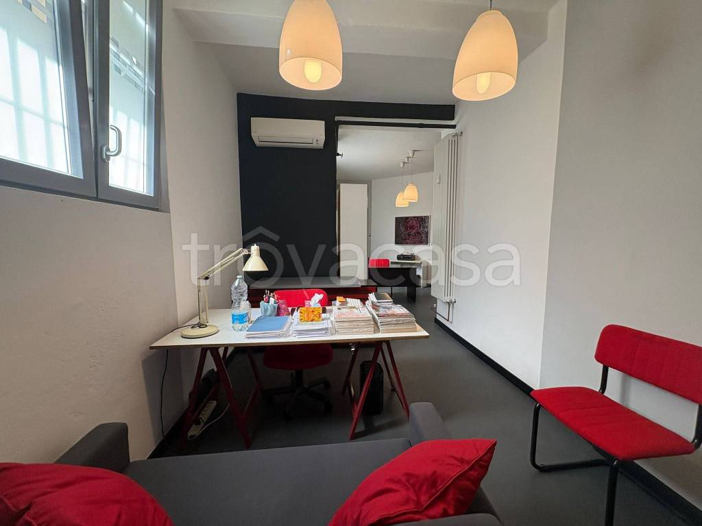 appartamento in vendita a Milano in zona Città Studi
