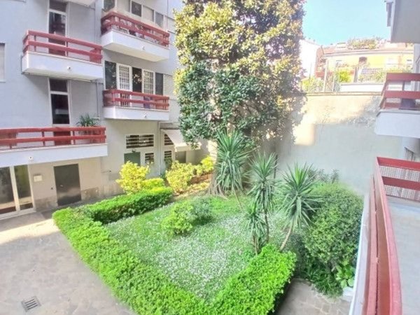 appartamento in vendita a Milano in zona Solari