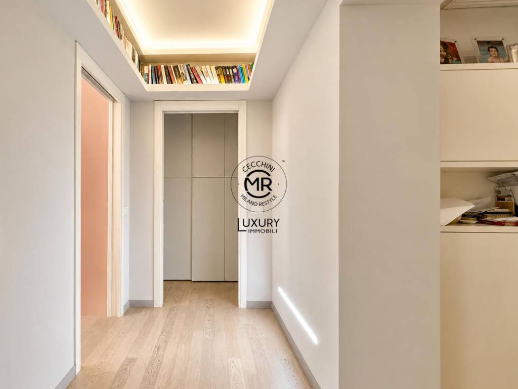 appartamento in vendita a Milano in zona Il Portello