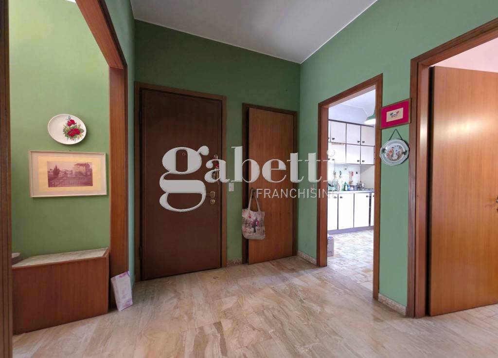 appartamento in vendita a Milano in zona Maggiolina