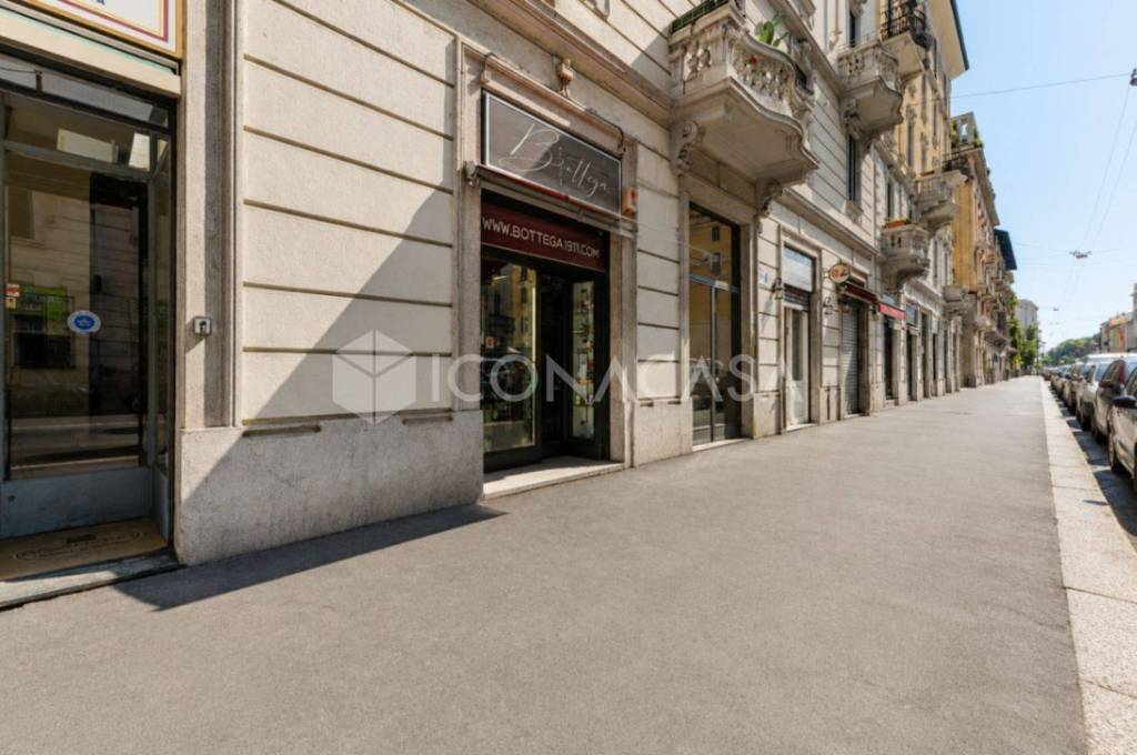 negozio in vendita a Milano in zona Città Studi