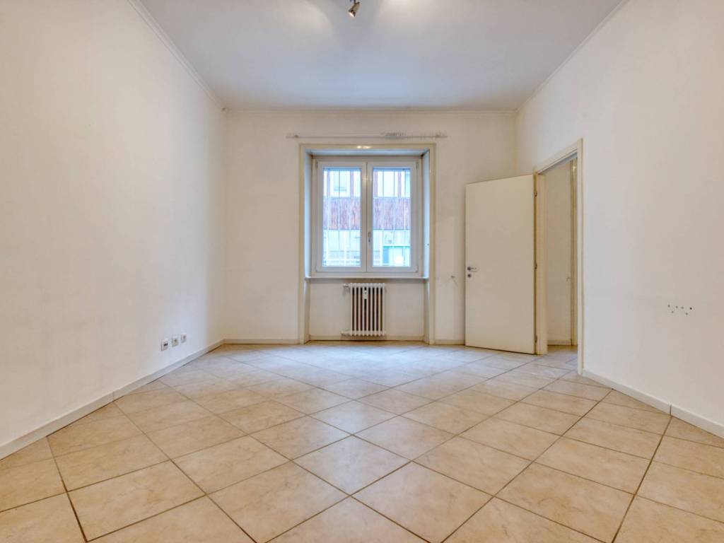 appartamento in vendita a Milano in zona Centro Direzionale