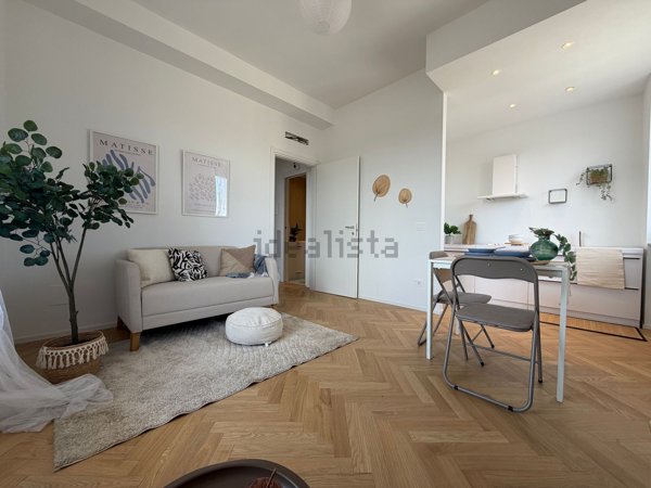 appartamento in vendita a Milano in zona Isola