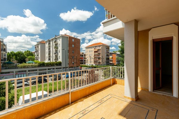 appartamento in vendita a Milano in zona San Siro