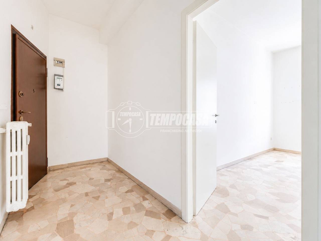appartamento in vendita a Milano in zona Lorenteggio