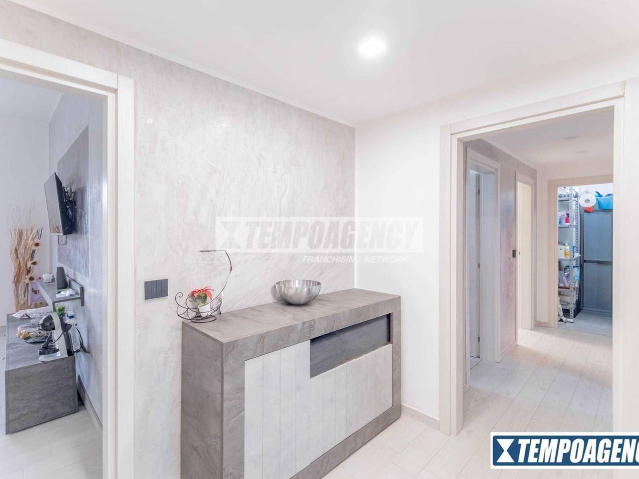 appartamento in vendita a Milano in zona Quarto Oggiaro