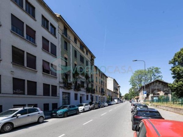 ufficio in vendita a Milano in zona Lambrate