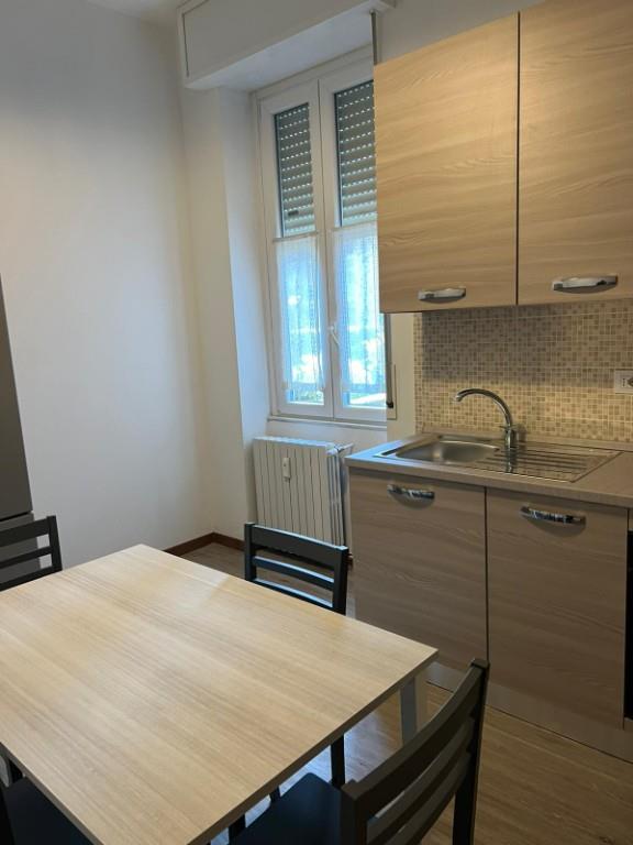 appartamento in vendita a Milano in zona Montalbino