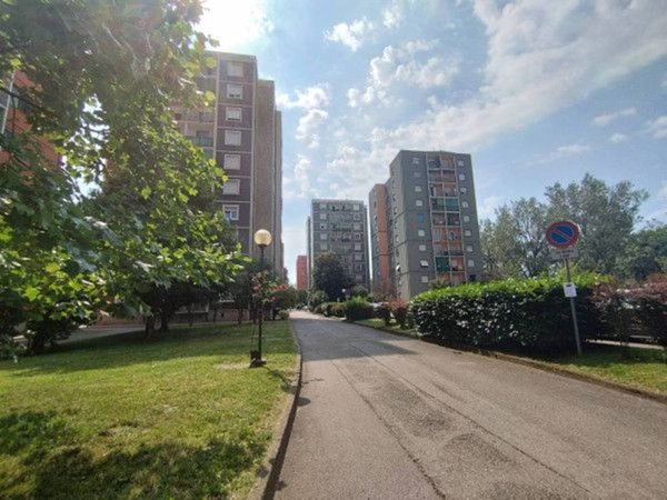 appartamento in vendita a Milano in zona Affori