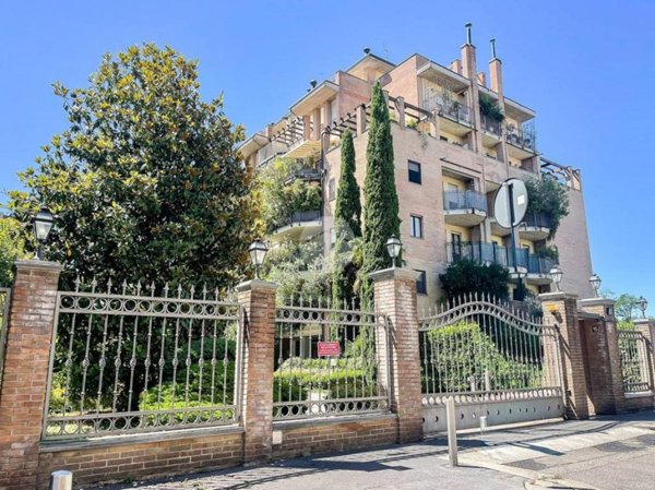 appartamento in vendita a Milano in zona Affori
