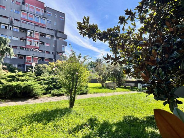 appartamento in vendita a Milano in zona San Siro