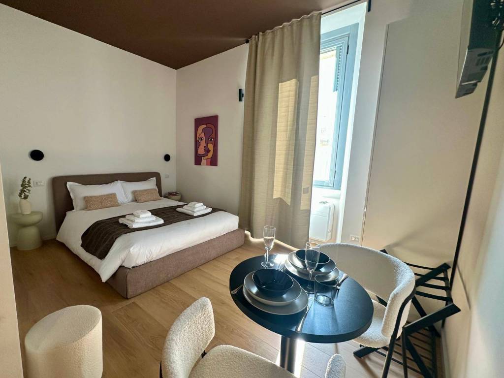 appartamento in vendita a Milano in zona Porta Genova