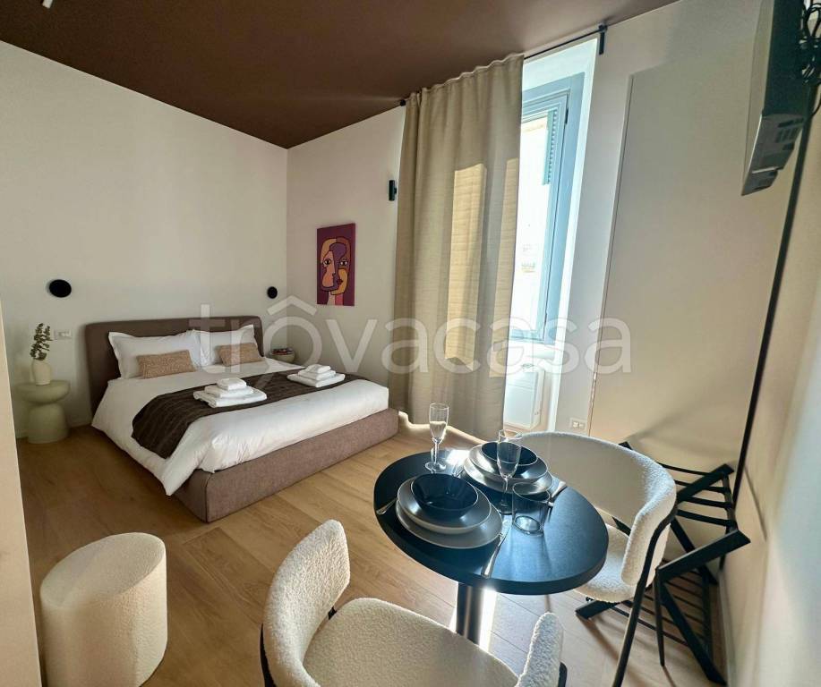 appartamento in vendita a Milano in zona Porta Genova