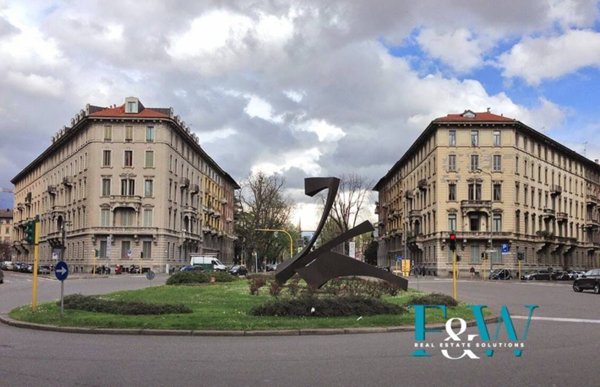 appartamento in vendita a Milano in zona Porta Magenta