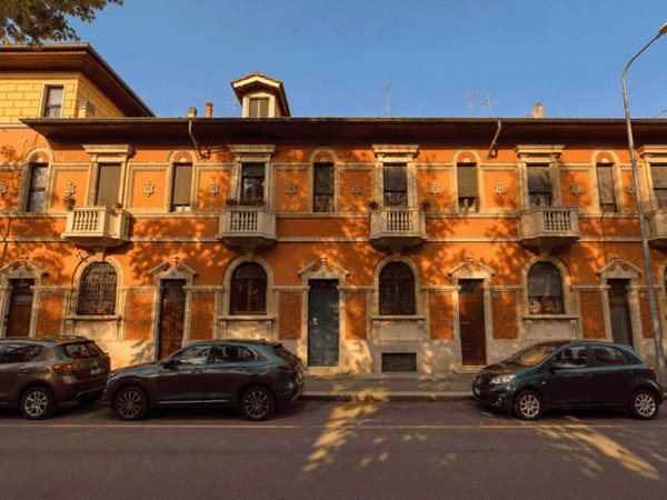 casa indipendente in vendita a Milano in zona Sempione