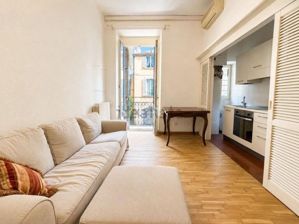 appartamento in vendita a Milano in zona Centro Direzionale