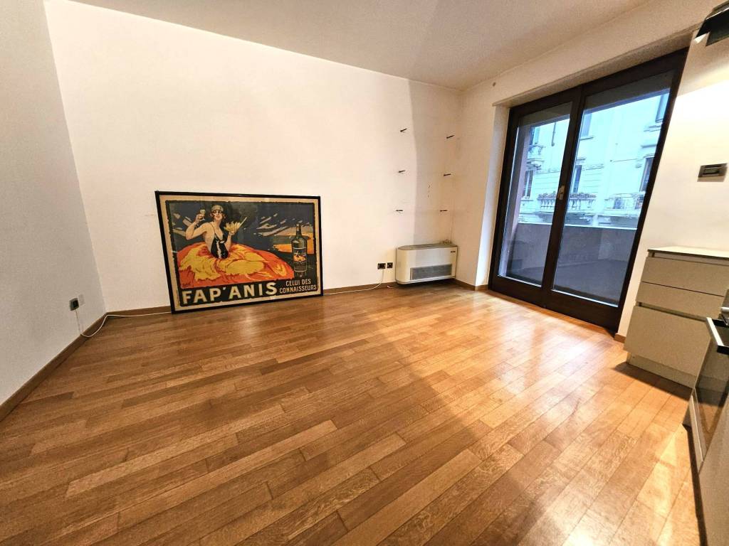 appartamento in vendita a Milano in zona Isola