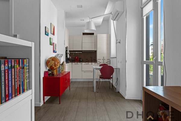 appartamento in vendita a Milano in zona Lambrate