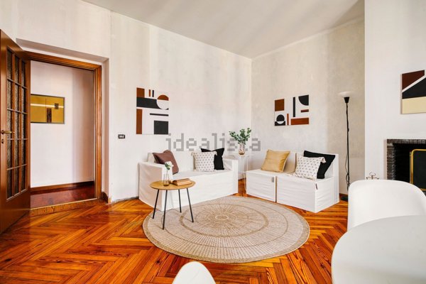 appartamento in vendita a Milano in zona Isola