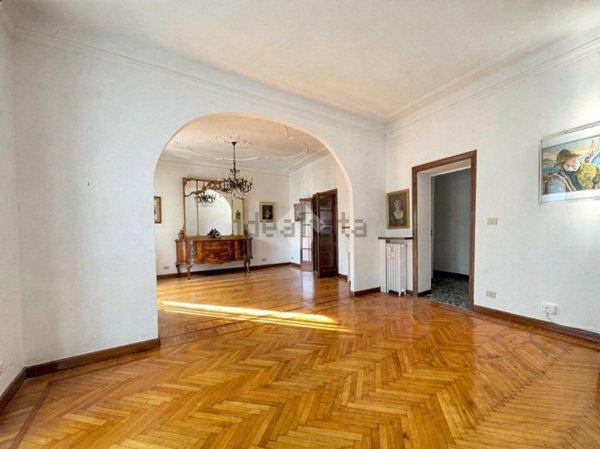 appartamento in vendita a Milano in zona Isola