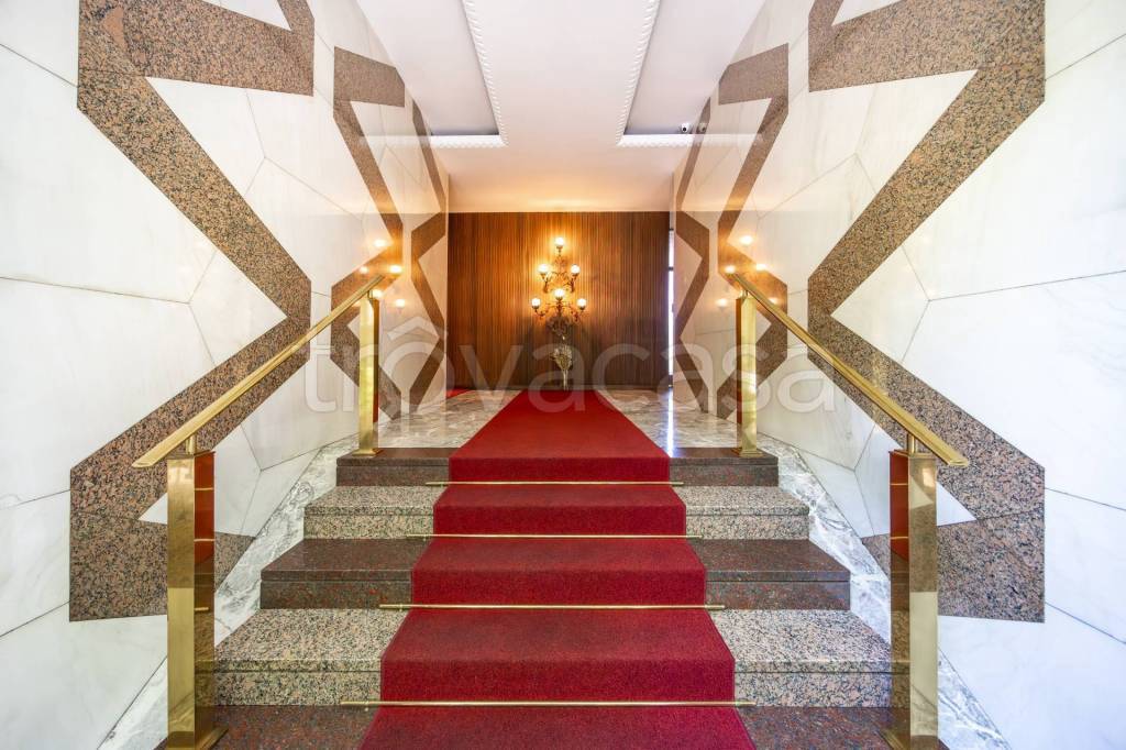 appartamento in vendita a Milano in zona Città Studi