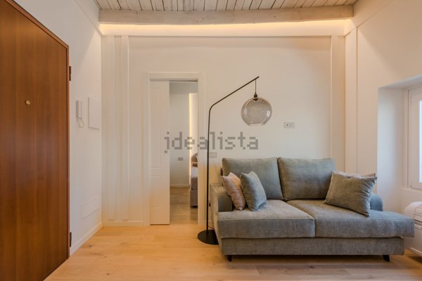 appartamento in vendita a Milano in zona Isola
