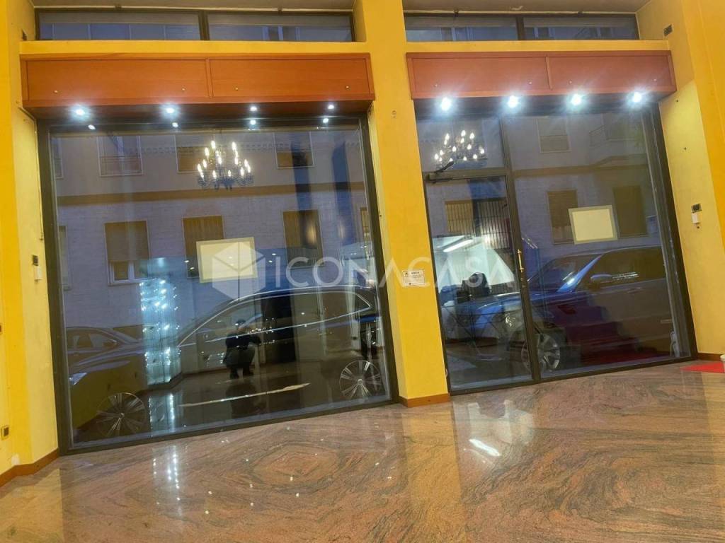 negozio in vendita a Milano in zona Centro Storico