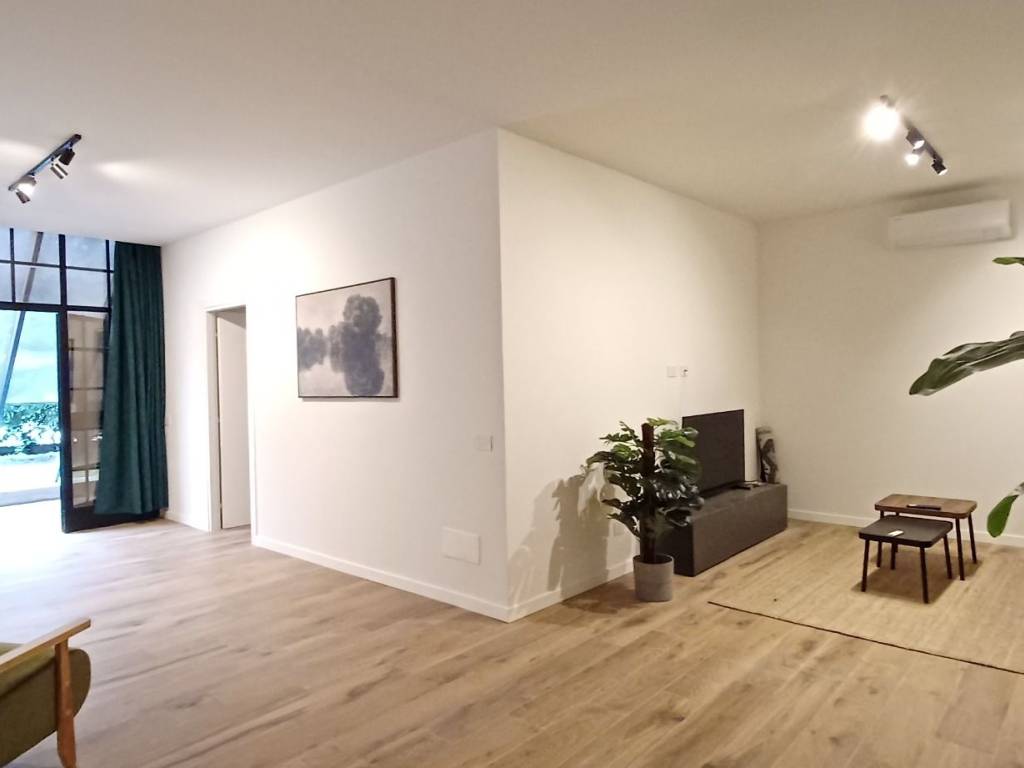 appartamento in vendita a Milano in zona Vigentino