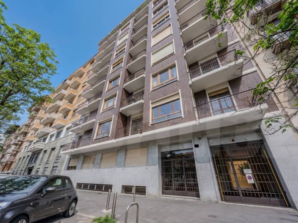 appartamento in vendita a Milano in zona Solari