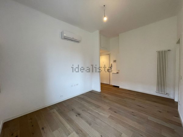 appartamento in vendita a Milano in zona Villapizzone