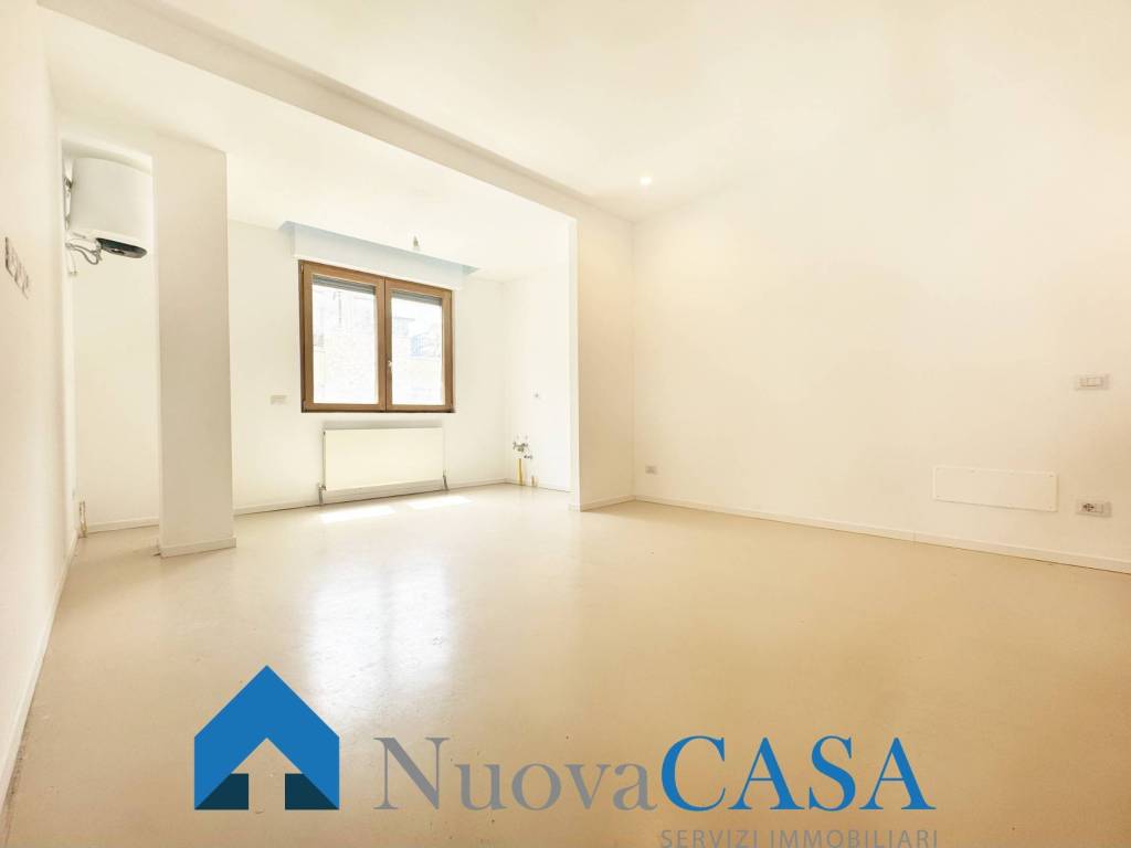 appartamento in vendita a Milano in zona Isola