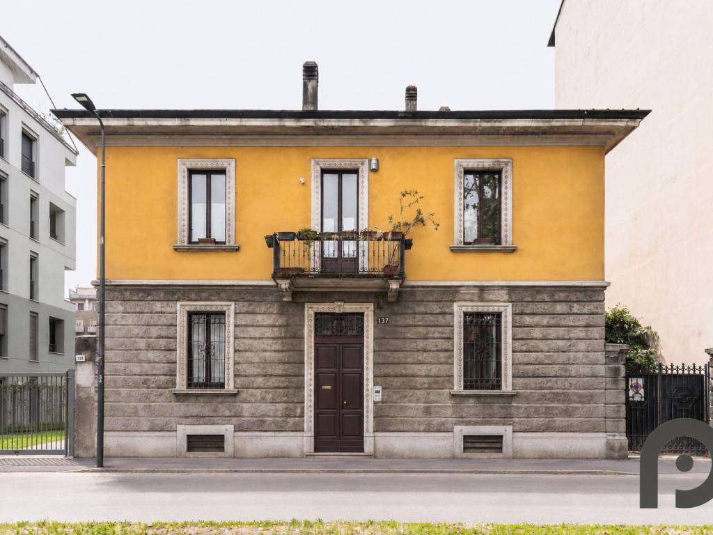 casa indipendente in vendita a Milano