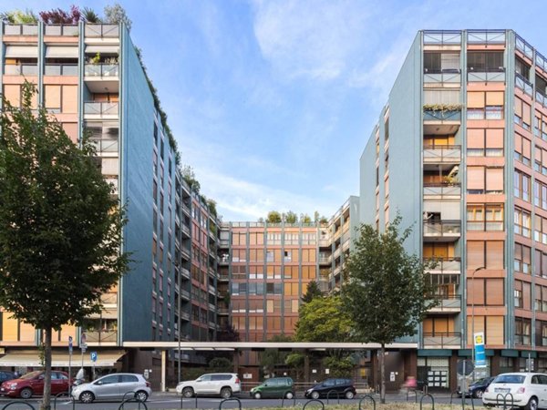 appartamento in vendita a Milano in zona Porta Vittoria