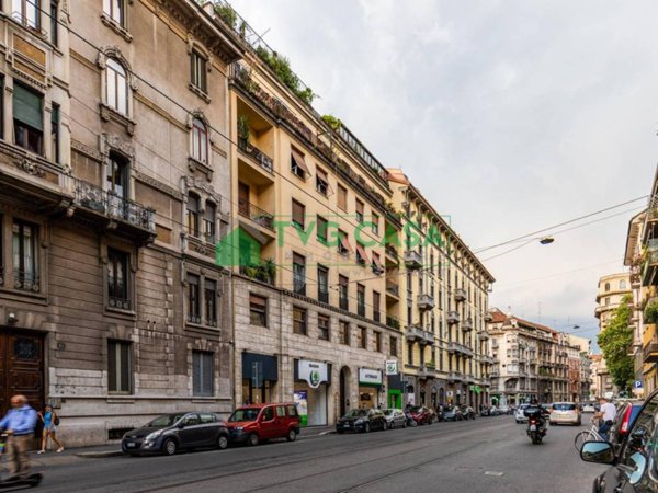 appartamento in vendita a Milano in zona Città Studi