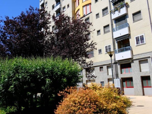appartamento in vendita a Milano in zona Niguarda