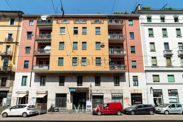 locale commerciale in vendita a Milano in zona Bocconi