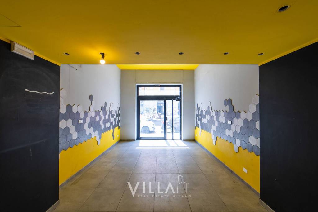 negozio in vendita a Milano in zona Bocconi