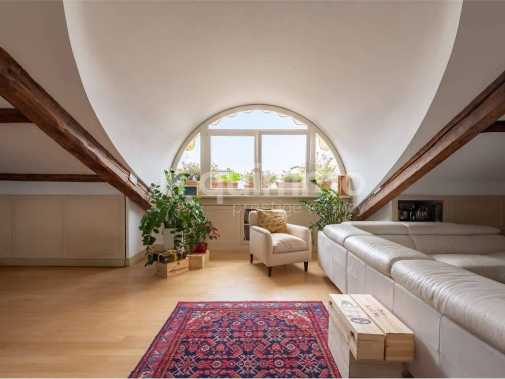 appartamento in vendita a Milano in zona Porta Lodovica