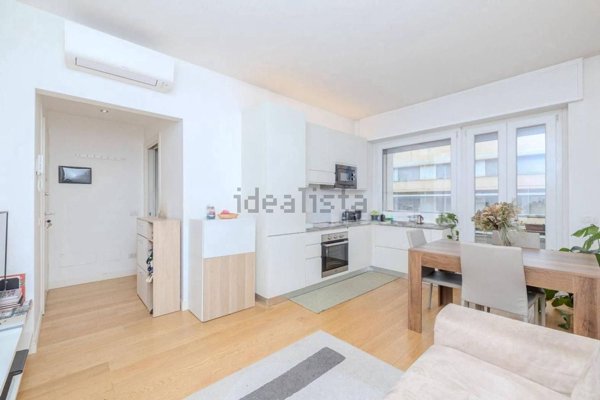 appartamento in vendita a Milano in zona Porta Venezia