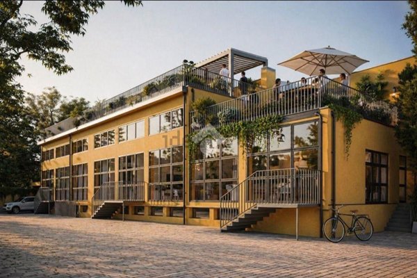appartamento in vendita a Milano in zona Famagosta