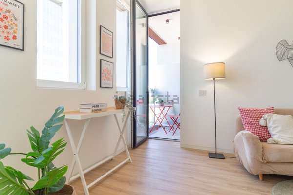 appartamento in vendita a Milano in zona Vigentino