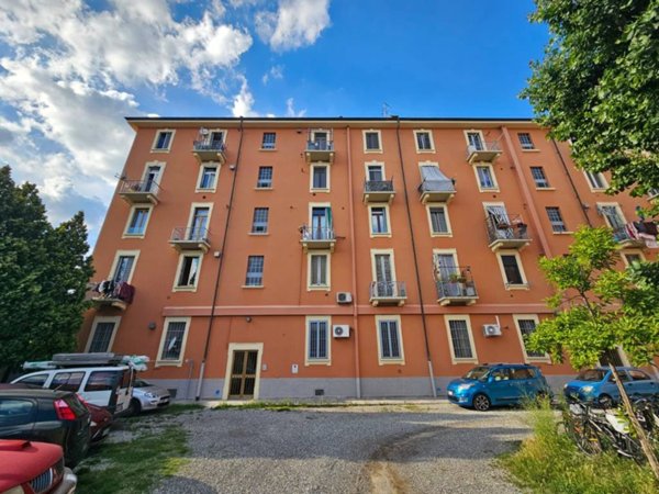 appartamento in vendita a Milano in zona Bovisasca